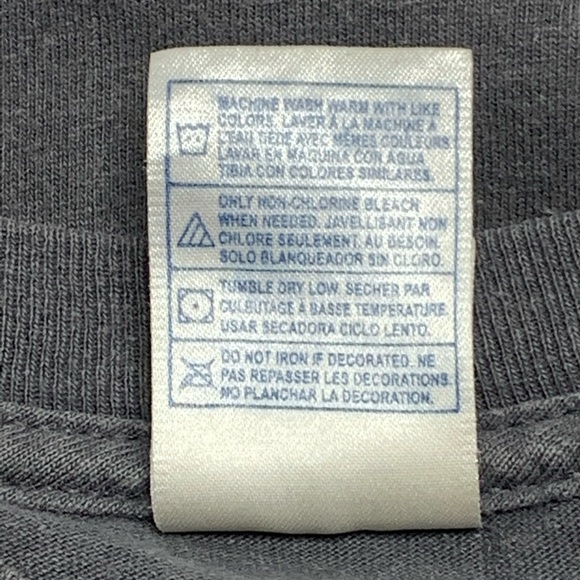 🛑SOLD🛑AAA Men’s Pink Floyd Black Tee Raised - Picture 5 of 6